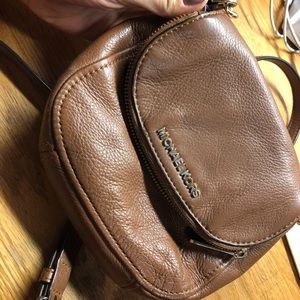 Michael Kors bag for travelers with secret pockets